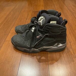 Jordan 8 Retro Chrome